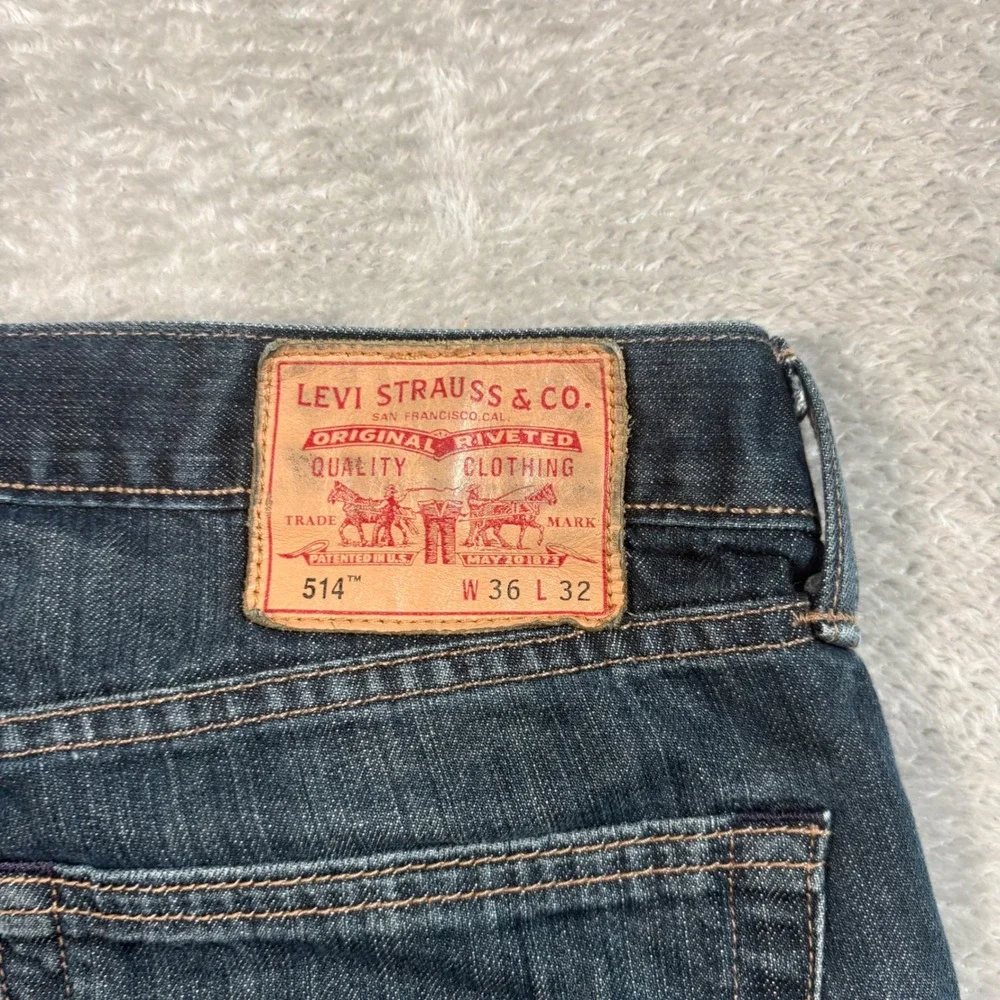 Levi's 514 Straight Fit Jeans Mens 36x32 Dark Wash Blue Denim